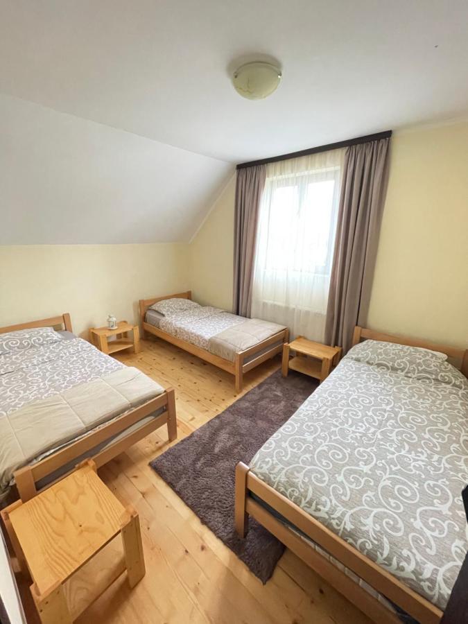 Underwoods Zabljak Guesthouse מראה חיצוני תמונה
