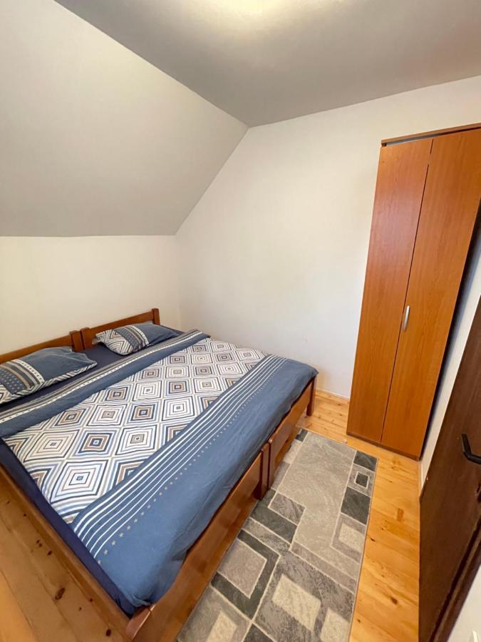Underwoods Zabljak Guesthouse מראה חיצוני תמונה